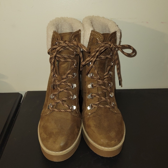 Cute wedge boots - Picture 2 of 5